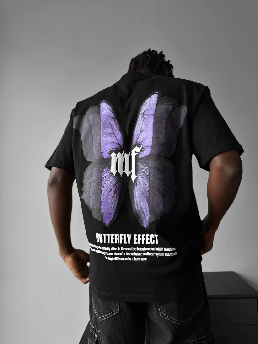 חולצה אוברסייז Butterfly שחורה
